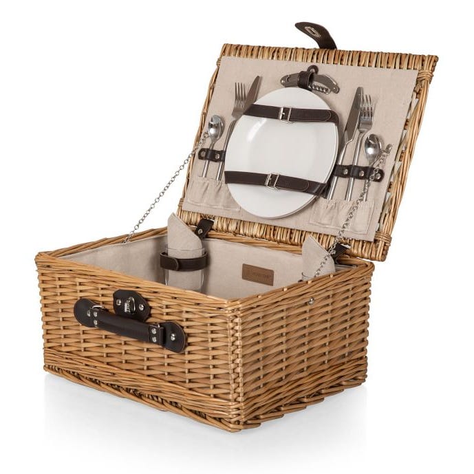 First Class Picnic Basket (14 Piece Set)