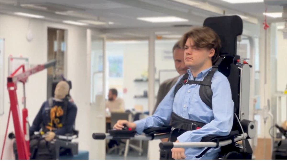 ai exoskeleton 3