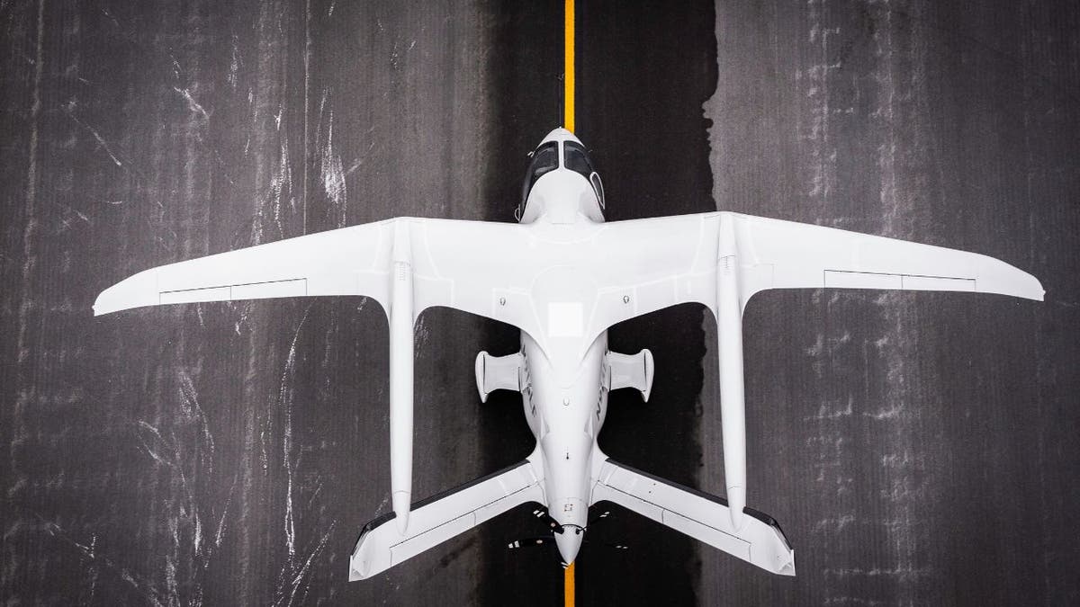 electric plane 4