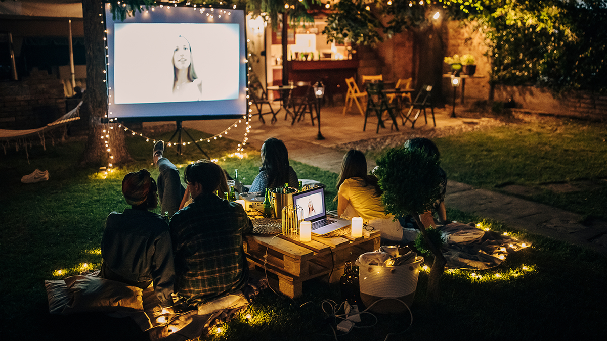 Build the setup that brings the outdoor movie magic. 