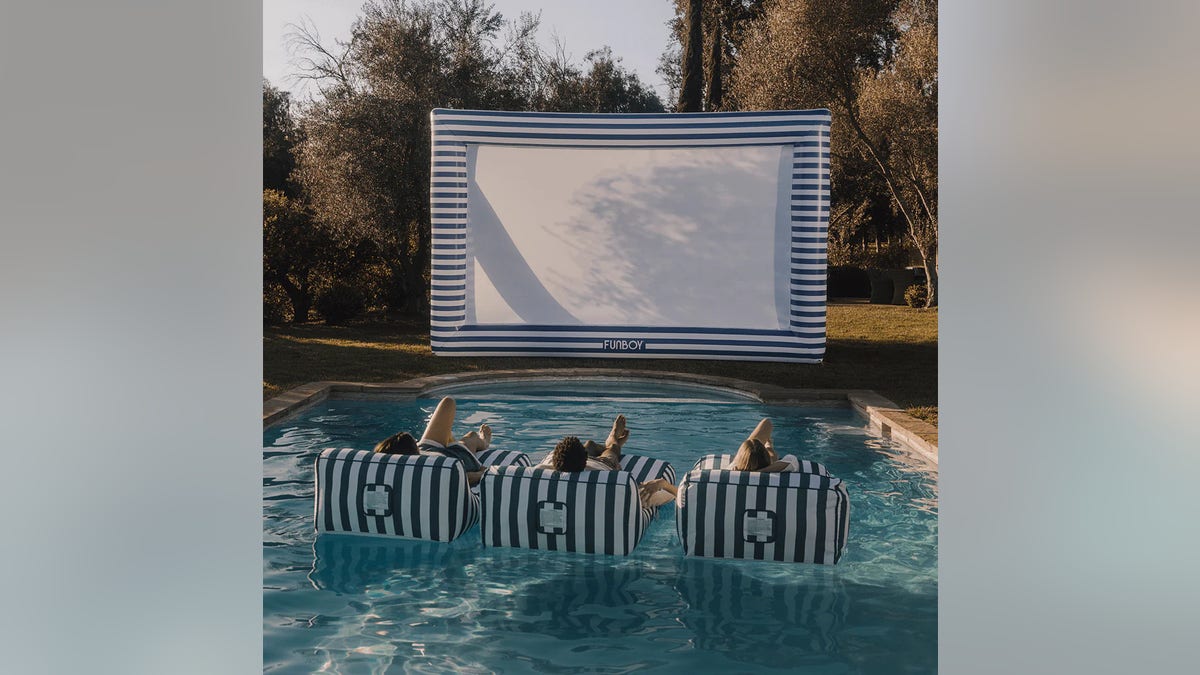 This inflatable screen infuses fun into your scenery.
