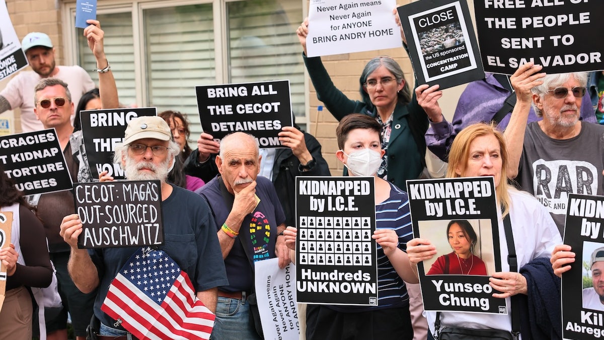 Protesters demand return of migrants deported to El Salvador
