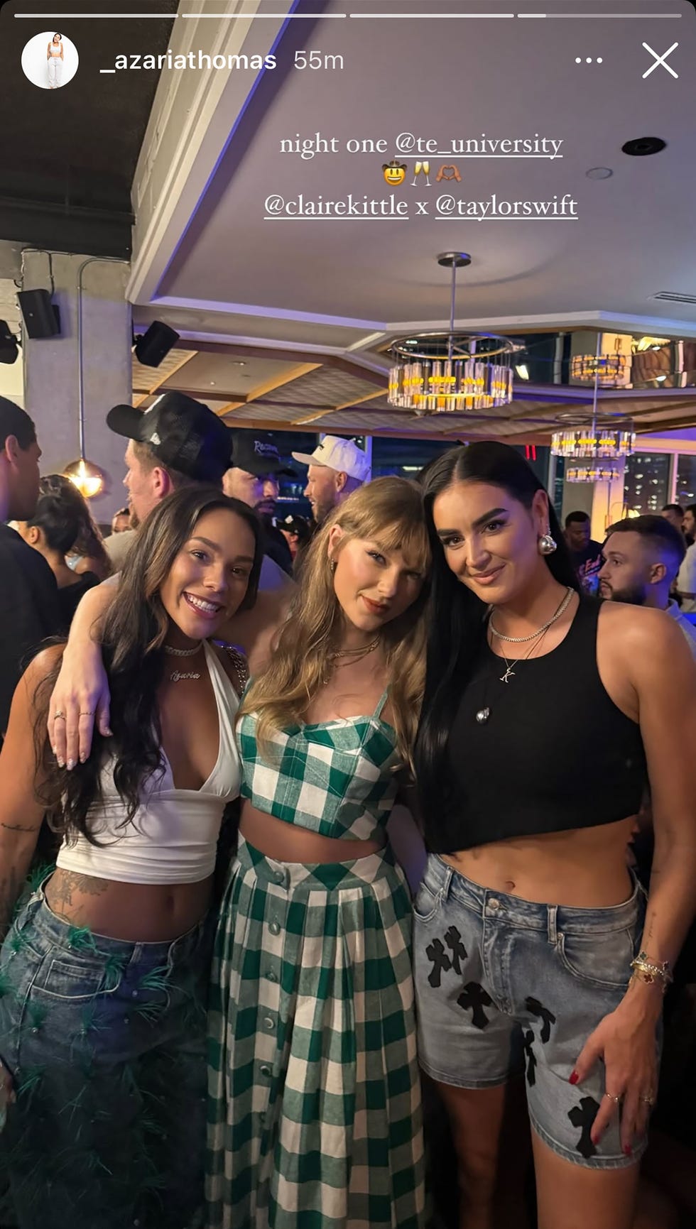 taylor swift in gingham at teu's event