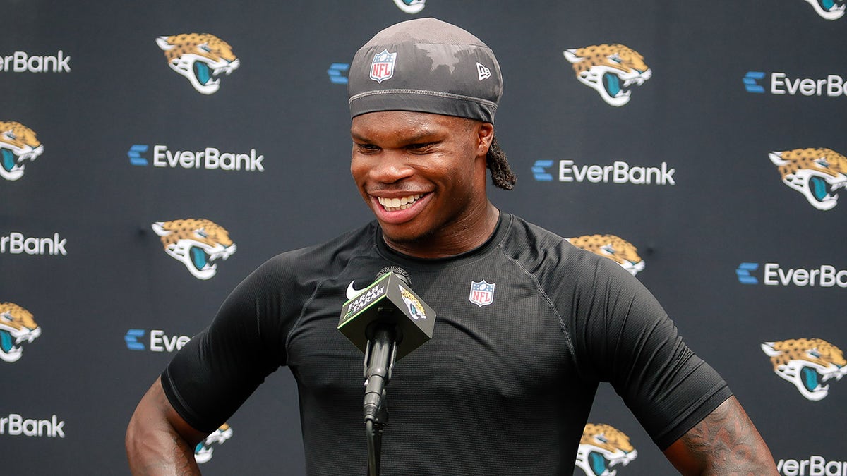 Travis Hunter at presser