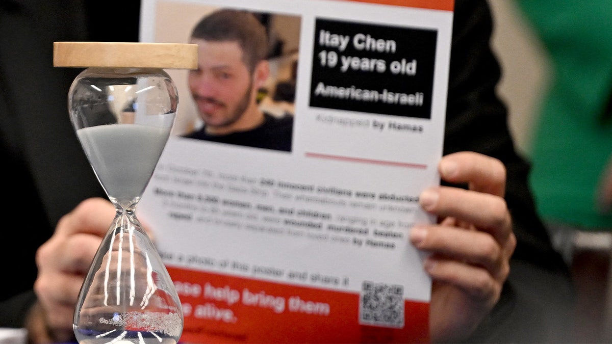 Itay Chen flyer