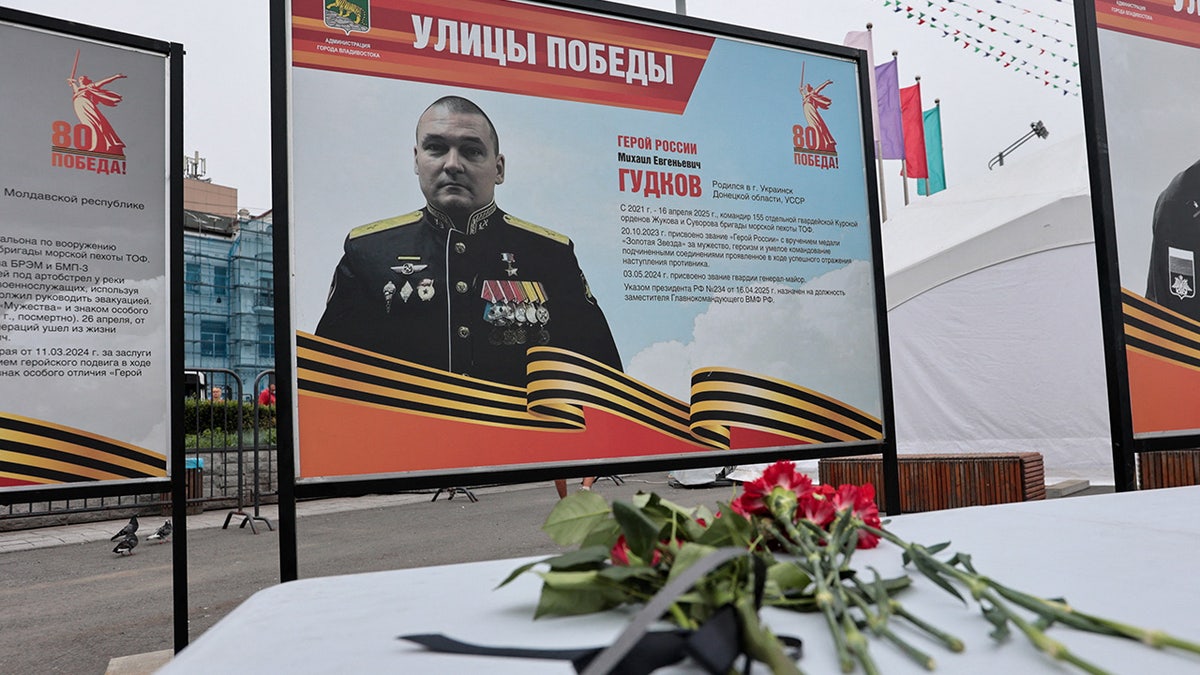 Tribute to Russian Navy commander killed near Ukraine