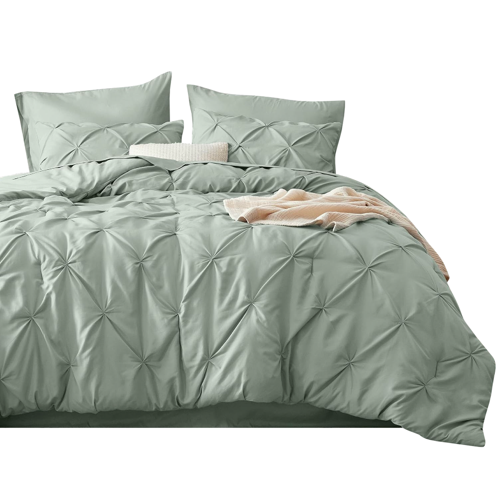 Sage Green Queen Comforter Set