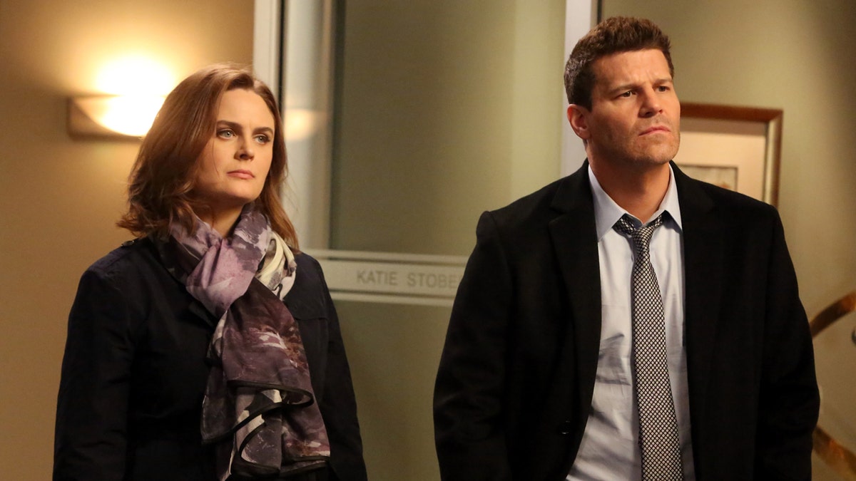 Emily Deschanel and David Boreanaz in Bones