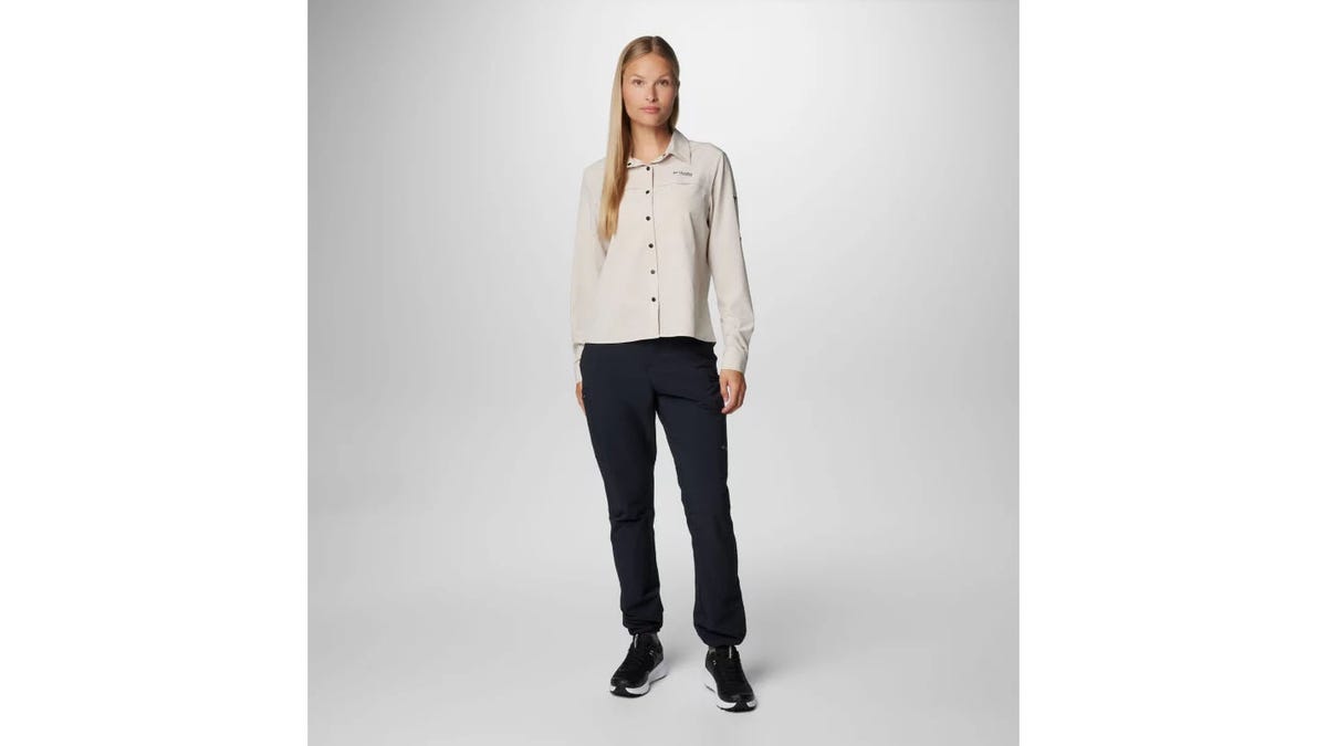 Look stylish while hiking in these quick-drying pants.