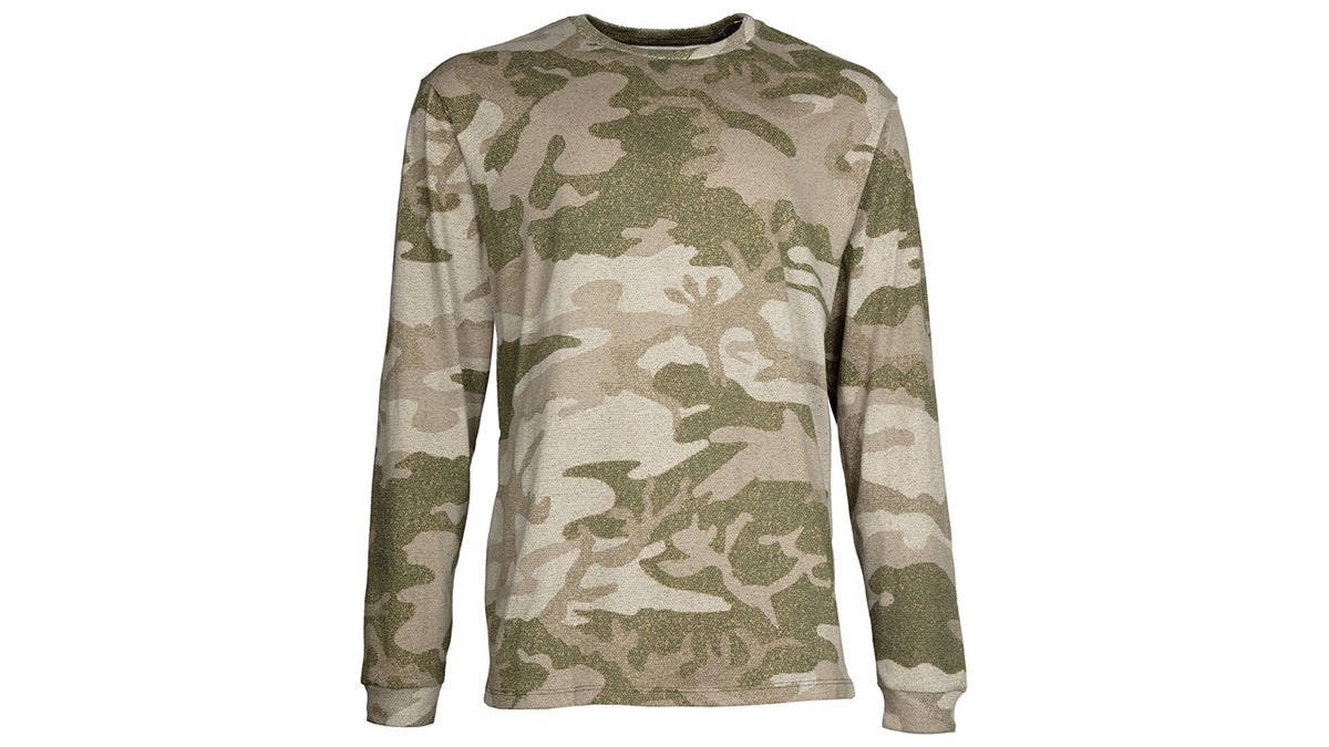 This base layer won’t shrink even after multiple washes. 