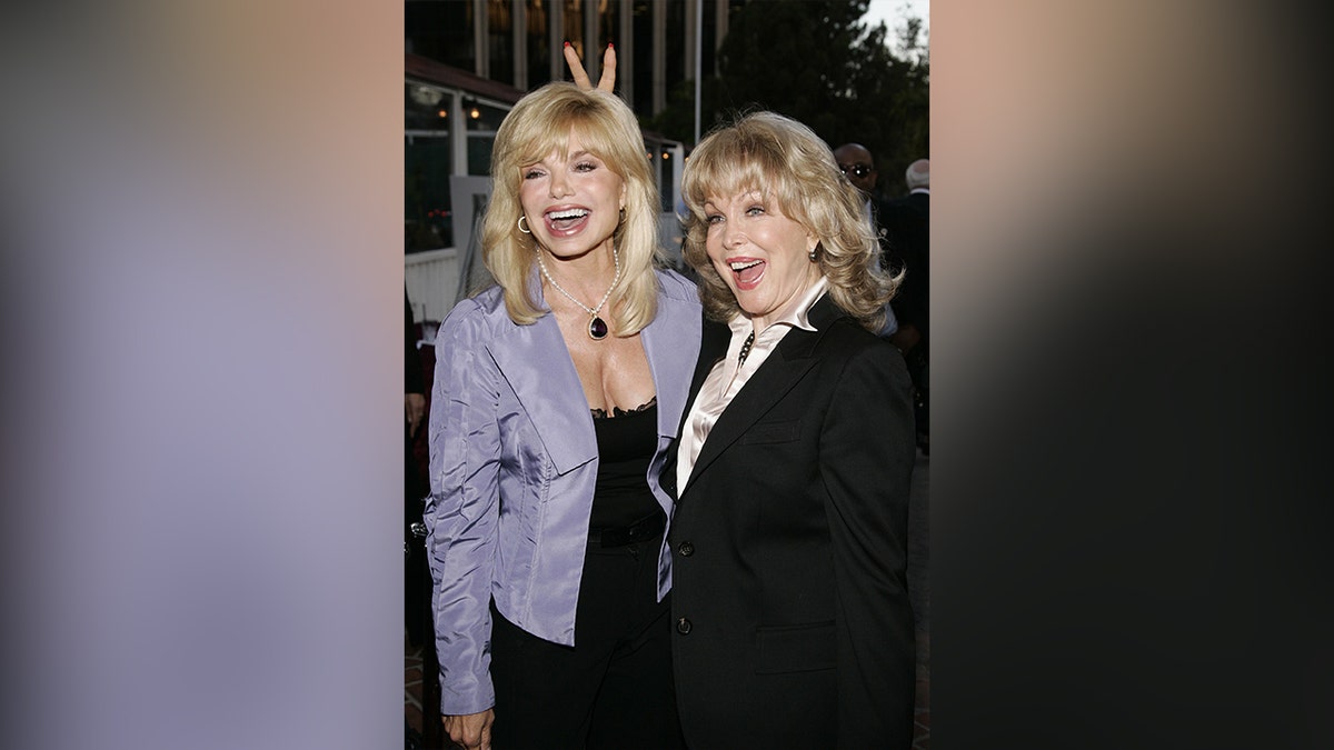 Barbara Eden and Loni Anderson at Celebration of Life and Laughter in August 2006.