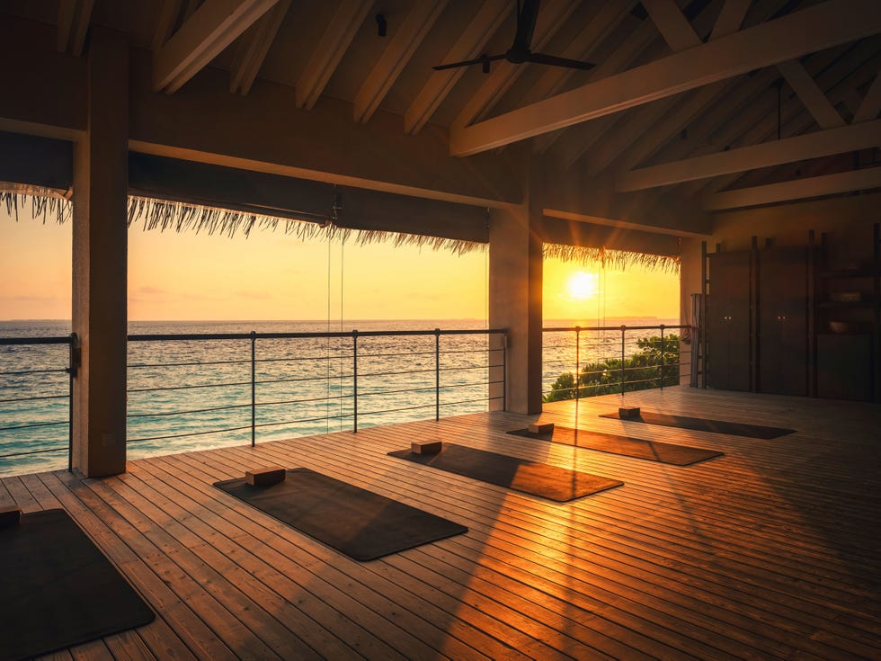 intercontinental maldives maamunagau