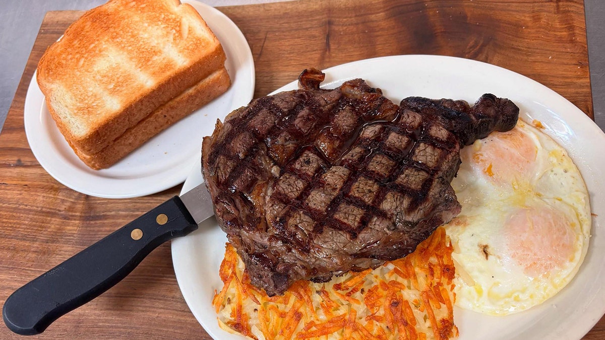 Steak with eggs