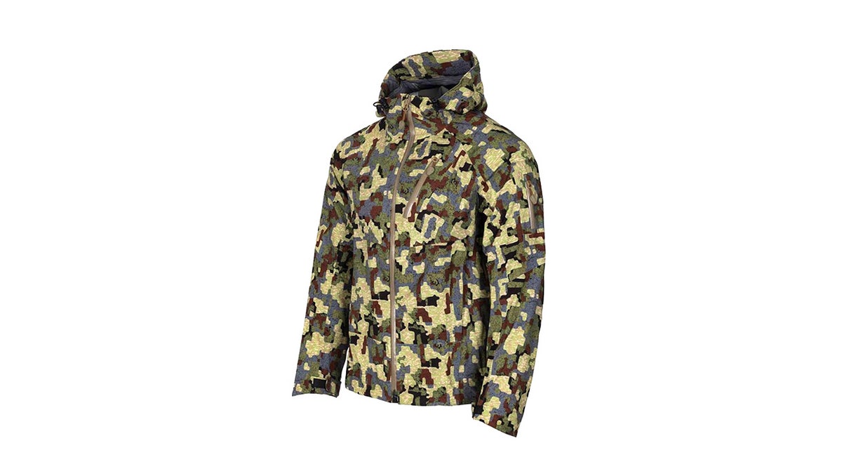 Hunters from all climates can stay cool and dry with this jacket. 