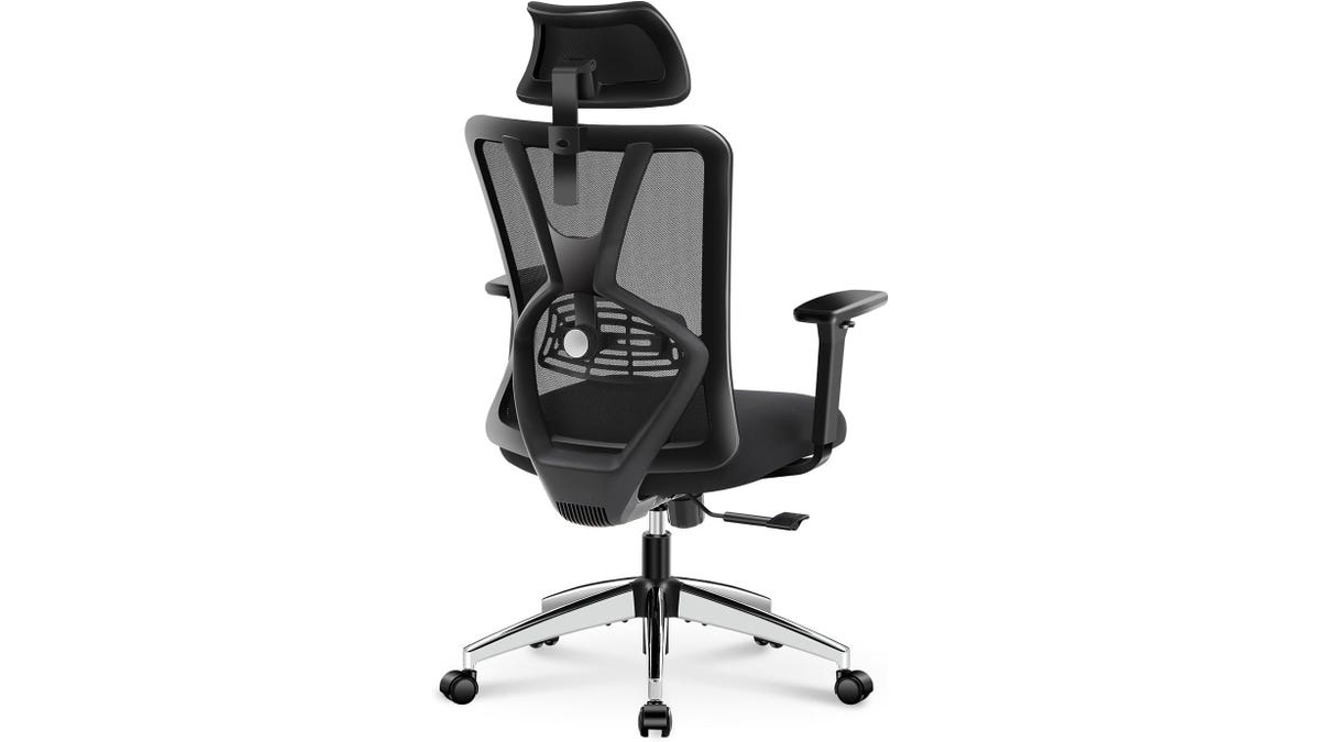 The Ticova chair provides a high level of adjustability and comfort.