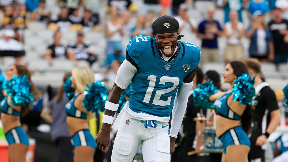 Travis Hunter preseason