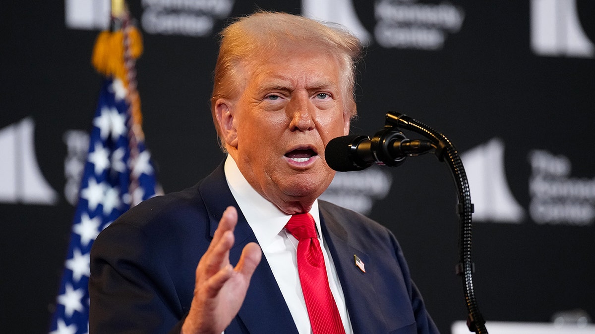 Trump speaks at Kennedy Center