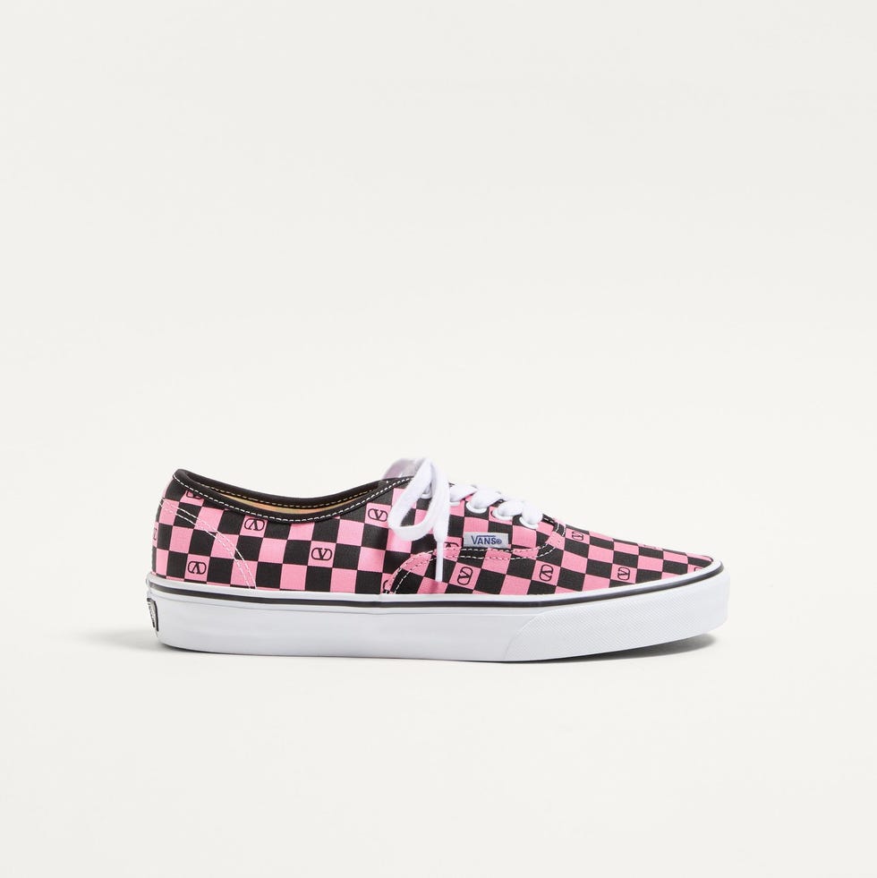 Low-Top Trainer