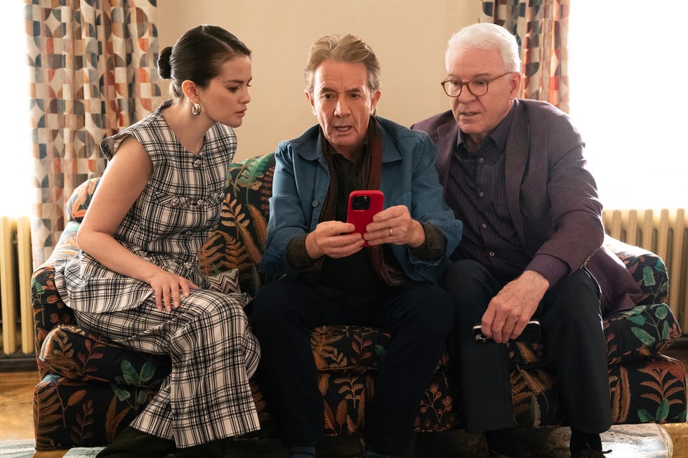 only murders in the building “dirty birds” snooping goes sideways when three billionaire suspects catch the trio and invite themselves over for an evening at oliver’s. (disney/patrick harbron)selena gomez, martin short, steve martin