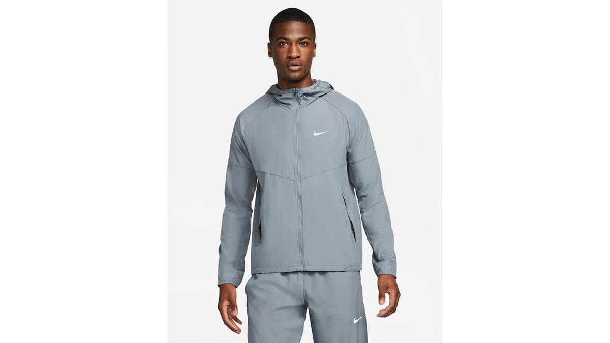 Stay dry during rainy running seasons. 