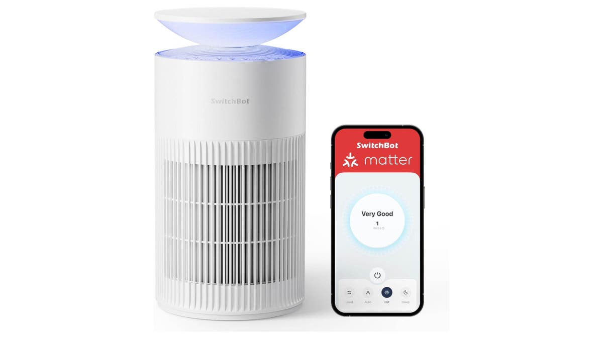 Use pet mode to trap pet hair and dander. 
