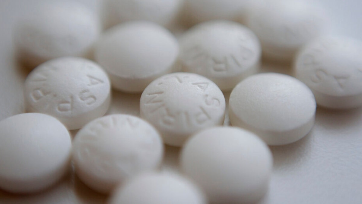 Aspirin pills