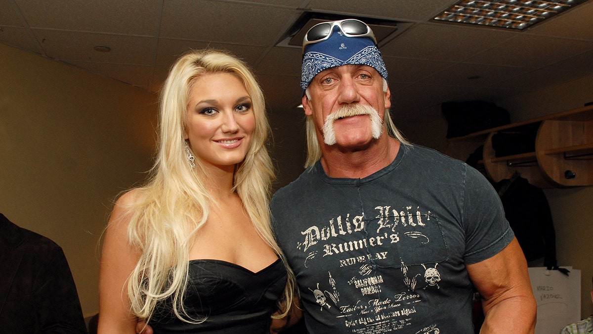 Brooke Hogan, Hulk Hogan