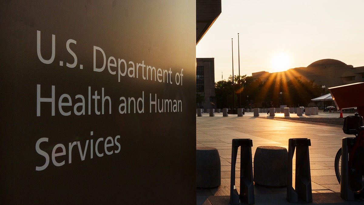 HHS building sign