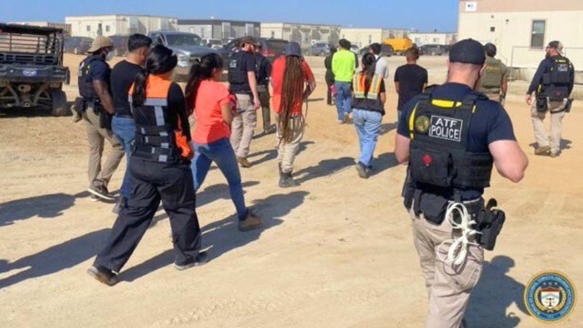 Workers escorted Hyundai raid Georgi