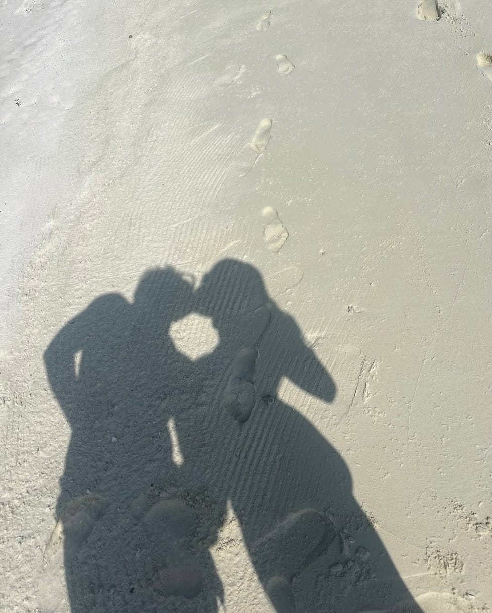 meghann and leo kissing