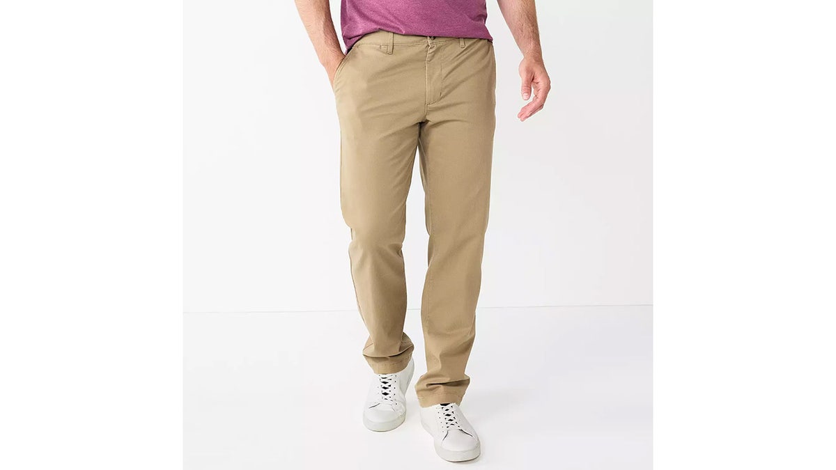 Look good while staying comfortable in these chinos.